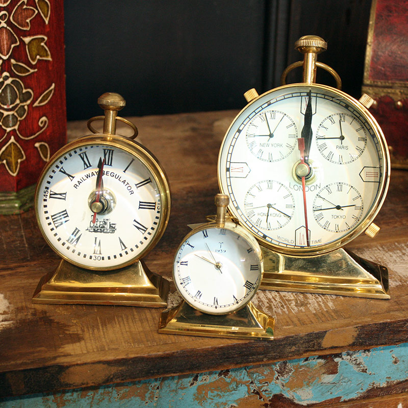 Часы шарова. Часы старинные настольные шар. Механические часы шар. Настольные часы в виде шара. Старинные механические часы-шар.